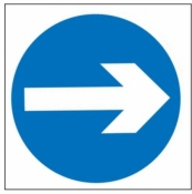 Turn Right Sign (606)