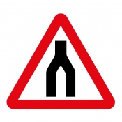 Dual carriageway ends road sign (520)