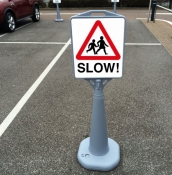 Water-based Slow School Sign