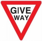 Give Way Sign (501)